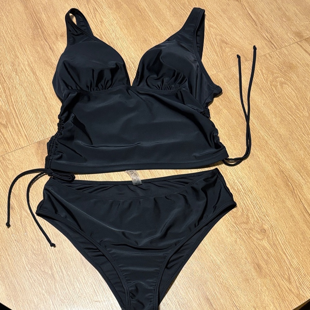 Chic Black Bikini Set for Women
